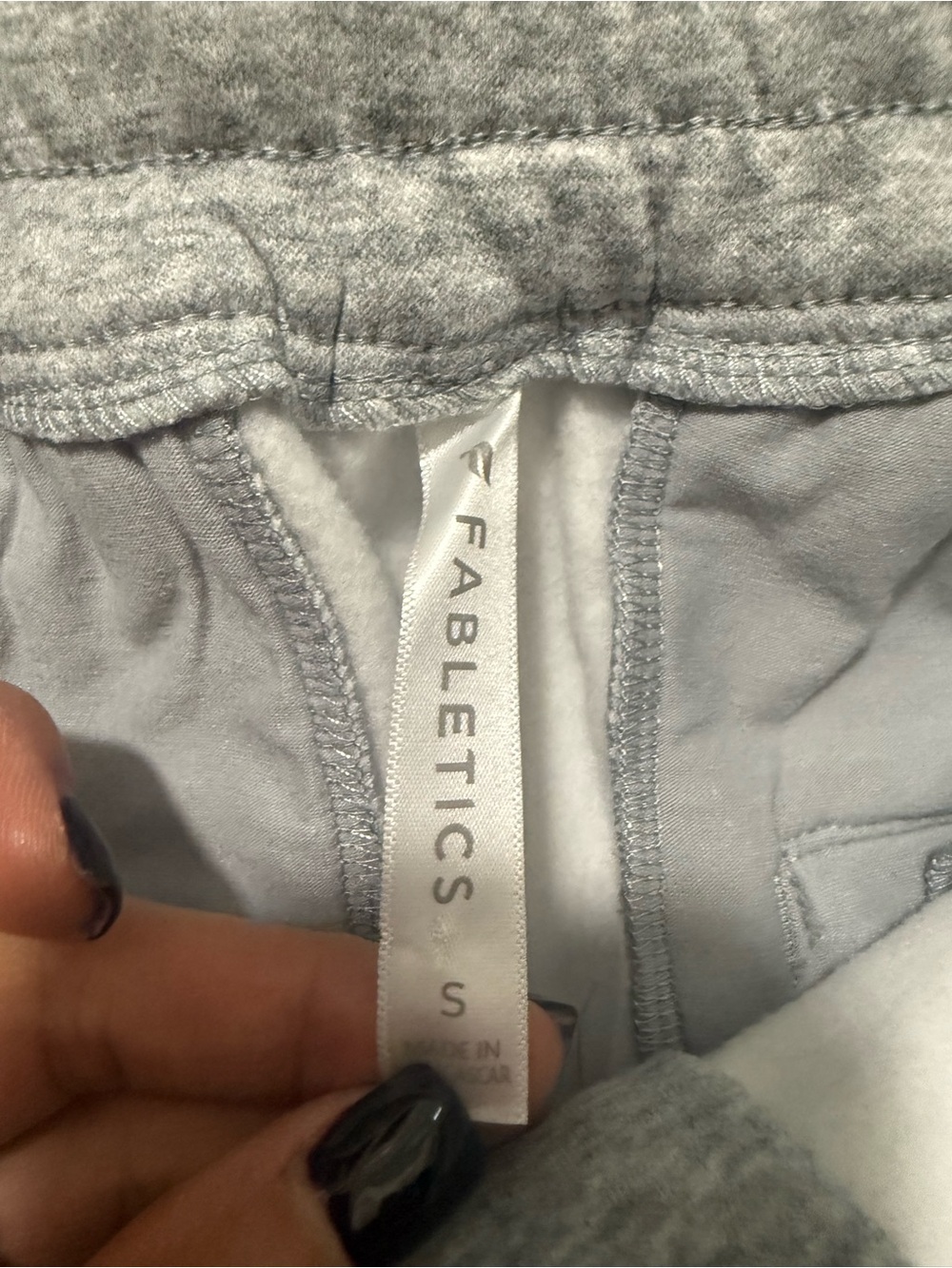 Fabletics lounge set - Picture 4 of 5